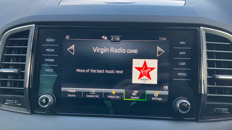 Skoda Karoq 1.5 TSI SE 5dr DSG Petrol Estate